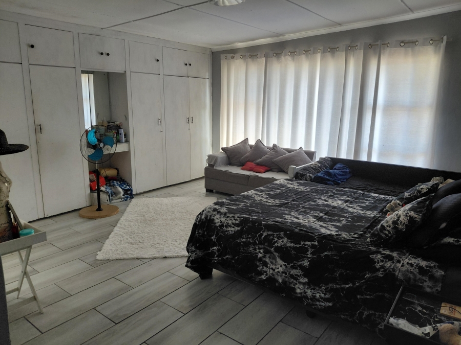 3 Bedroom Property for Sale in Bothasrus Eastern Cape